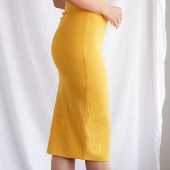 NWT Forever 21 Ribbed Midi Skirt - Picture 3 of 8